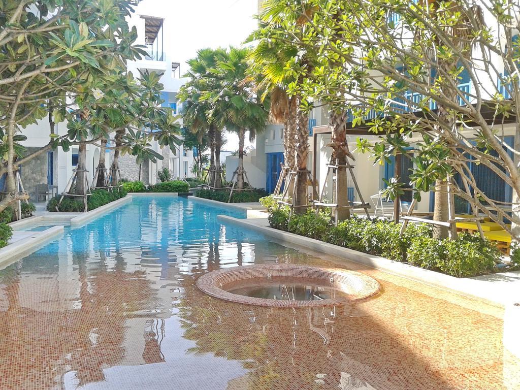 The Crest Santora Hua-Hin Appartement HHQ Buitenkant foto