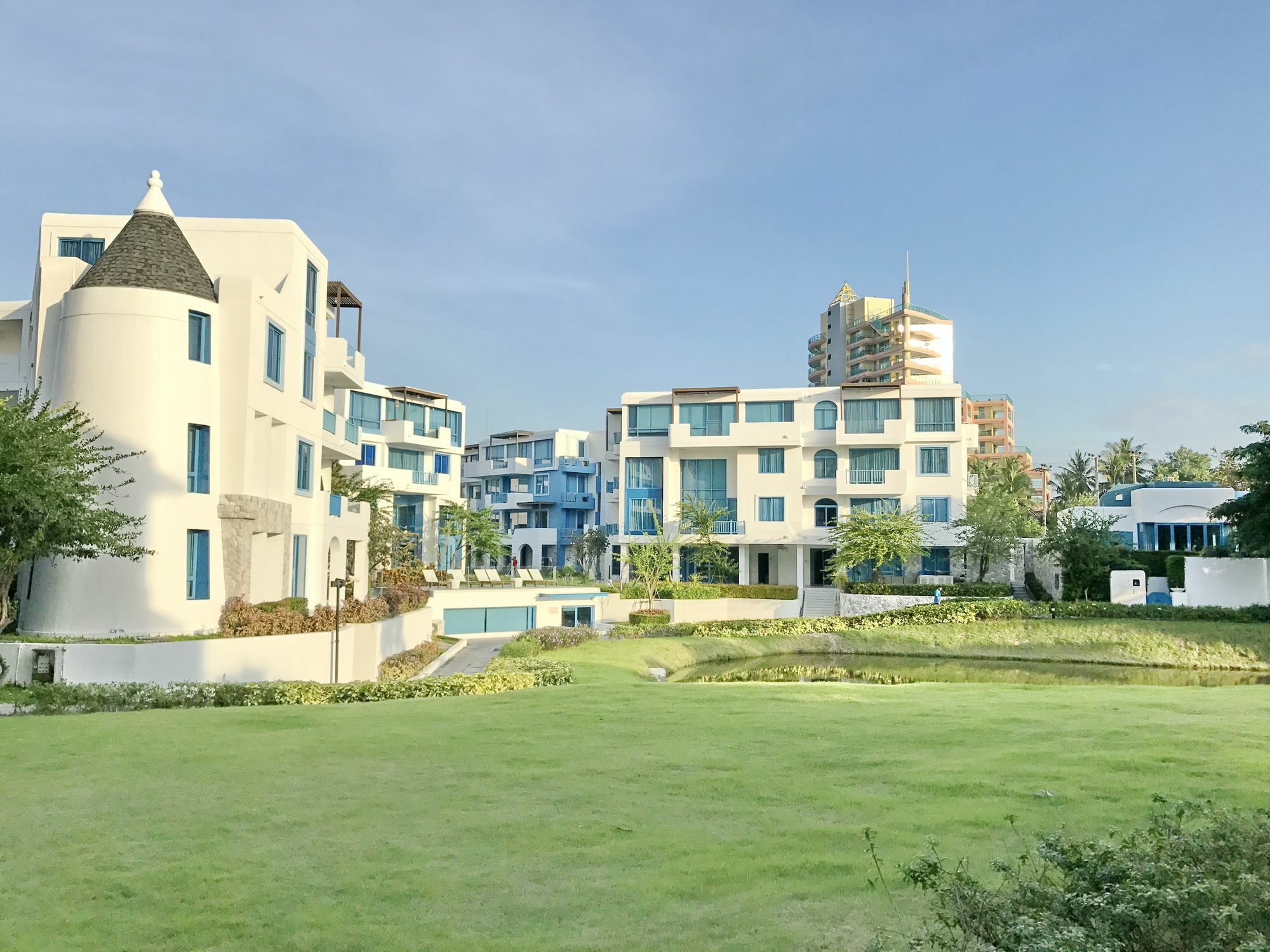 The Crest Santora Hua-Hin Appartement HHQ Buitenkant foto